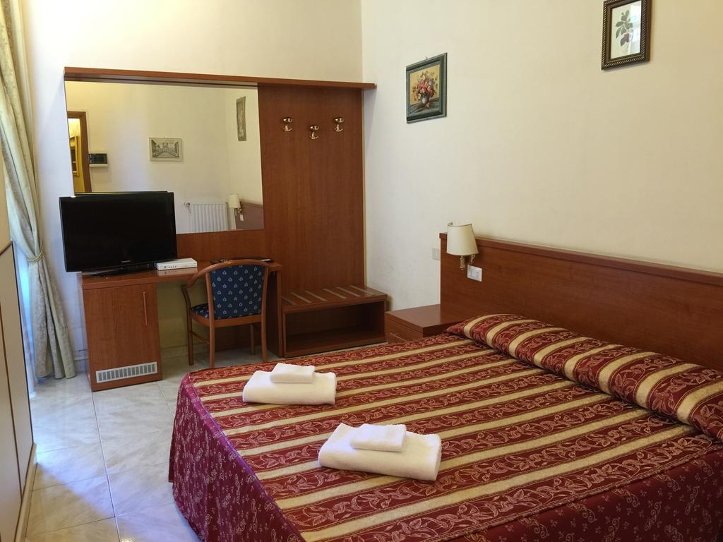 Hotel Azzurra Rome Room photo